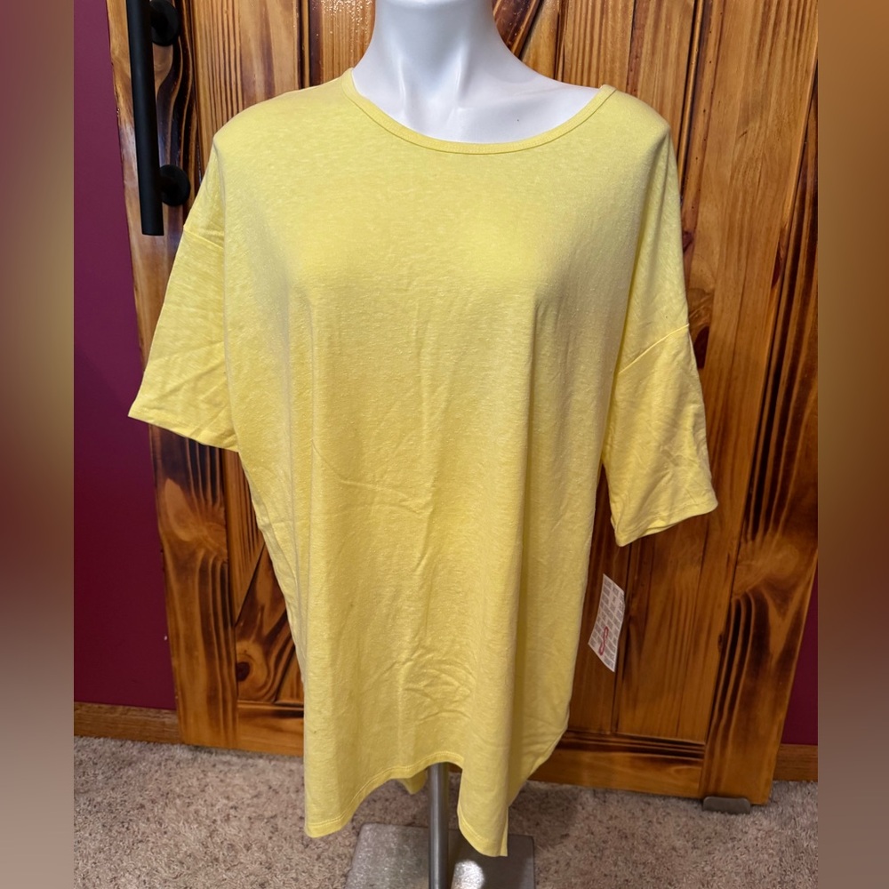 LuLaRoe Yellow Irma BNWT Boxy T-Shirt Tunic